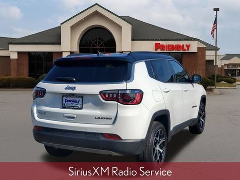 Used 2024 Jeep Compass Limited AWD/4WD image 4