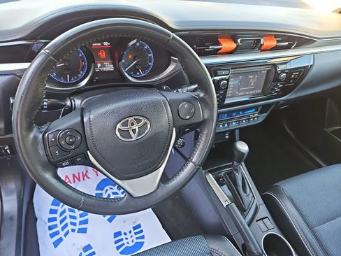 Used 2014 Toyota Corolla S FWD image 12