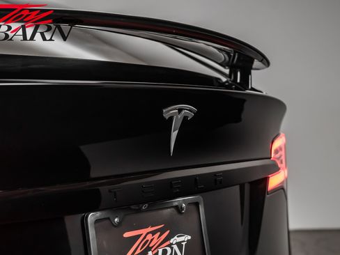 Used 2022 Tesla Model X Plaid image 7