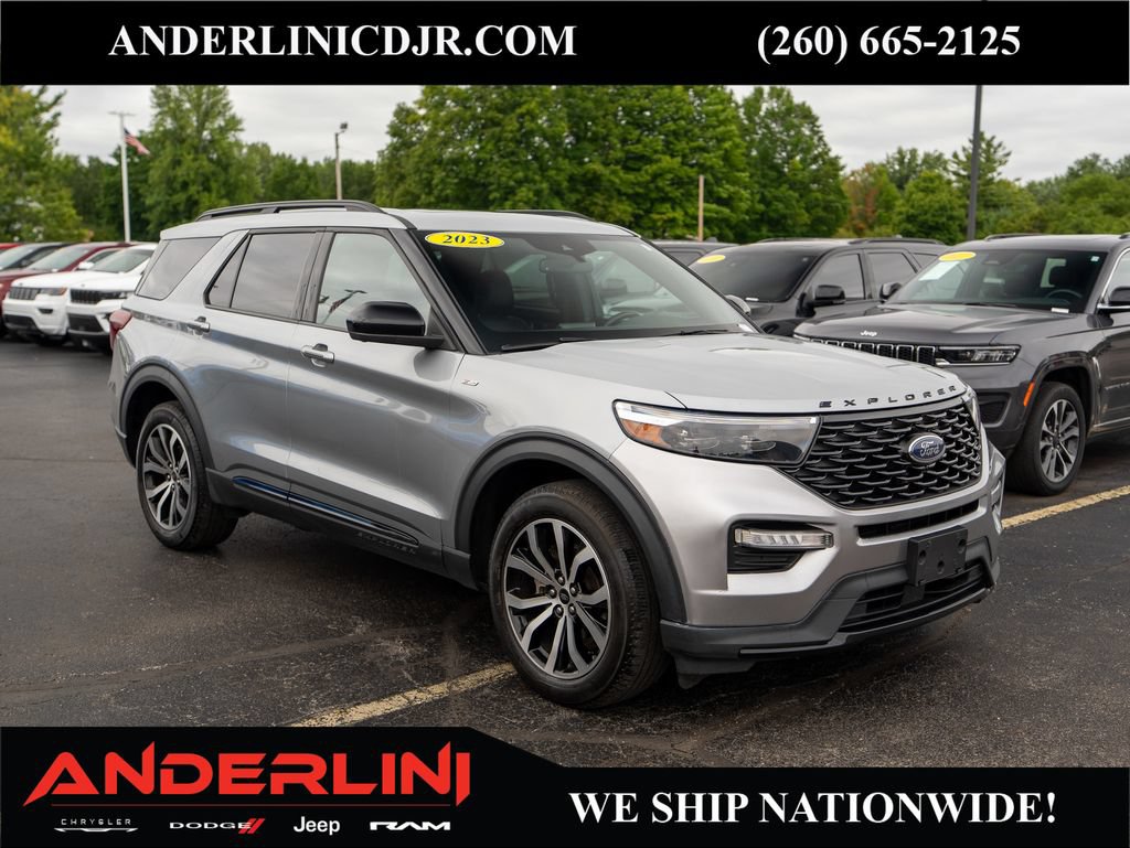 Used 2023 Ford Explorer ST-Line AWD/4WD image 1