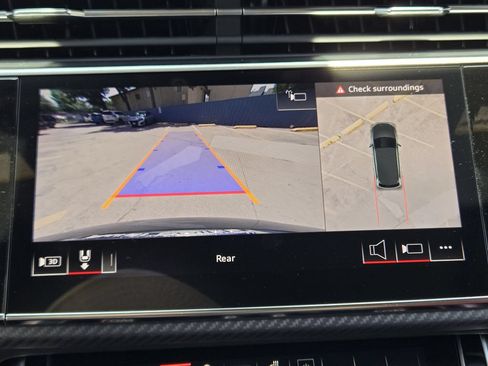 New 2026 Audi SQ7 Premium Plus AWD/4WD image 22