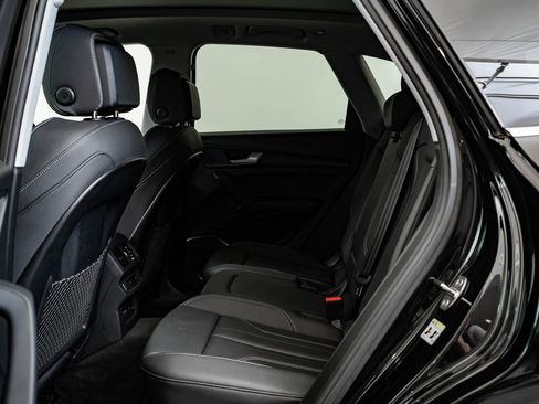 Used 2024 Audi Q5 e Premium image 44