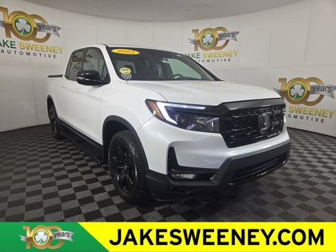Used 2025 Honda Ridgeline Black Edition image 1