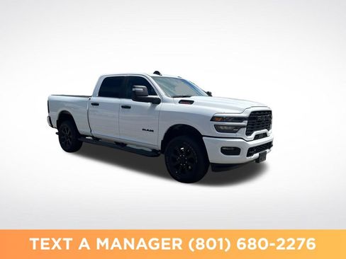 Used 2025 RAM 2500 Big Horn AWD/4WD image 7
