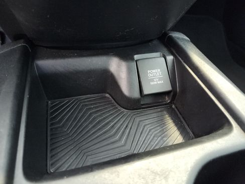 Used 2018 Honda CR-V LX image 31