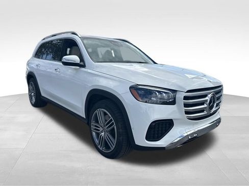 Certified 2025 Mercedes-Benz GLS 450 4MATIC image 44