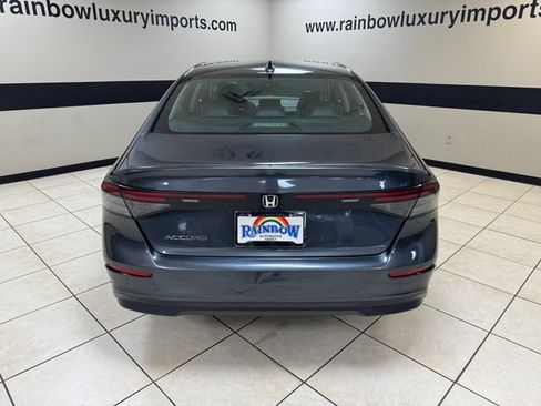 Used 2023 Honda Accord EX image 5