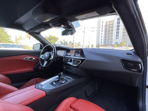 Certified 2022 BMW Z4 M40i w/ Premium Package image 24