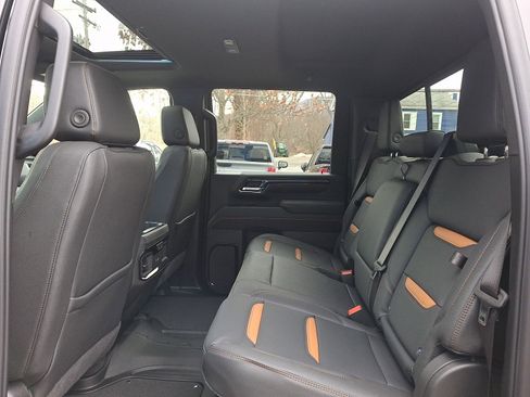 New 2026 GMC Sierra 2500 AT4 w/ AT4 Premium Plus Package image 10