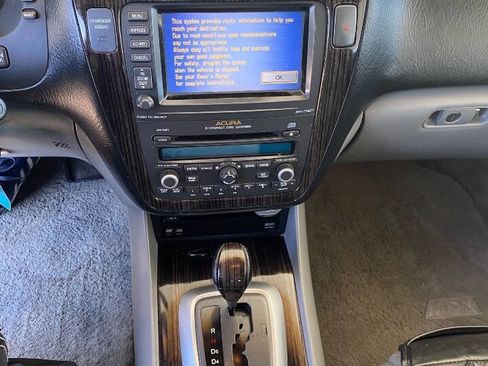 Used 2006 Acura MDX Touring AWD/4WD image 29