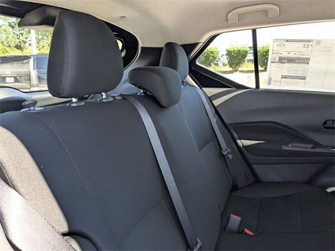 New 2025 Nissan Kicks Play S image 31