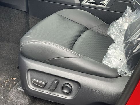 New 2025 Toyota 4Runner Limited image 8