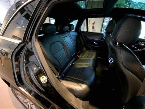 Used 2022 Mercedes-Benz GLC 300 4MATIC image 22