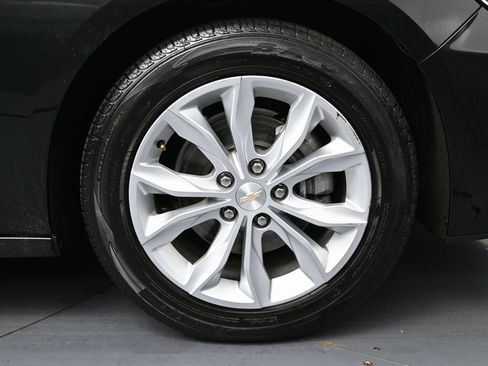 Used 2023 Chevrolet Malibu LT image 14