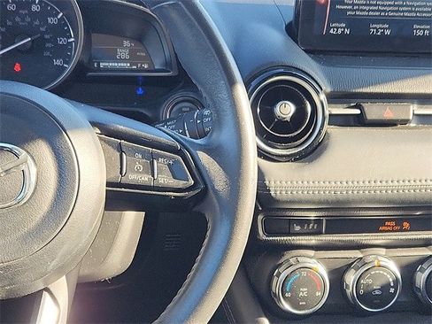 Used 2019 MAZDA CX-3 Touring image 16