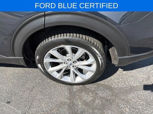 Used 2023 Ford Explorer Platinum w/ Technology Package AWD/4WD image 24