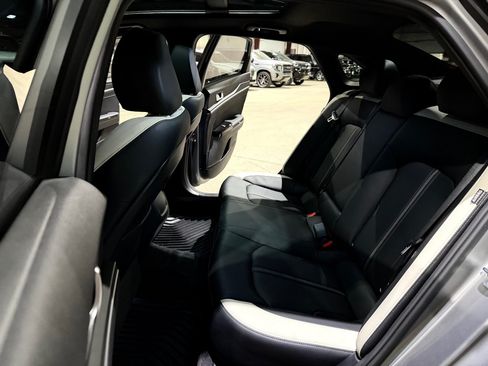 Used 2025 Kia K5 GT-Line w/ GT-Line Premium Package FWD image 17