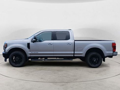 Used 2020 Ford F350 Lariat image 2