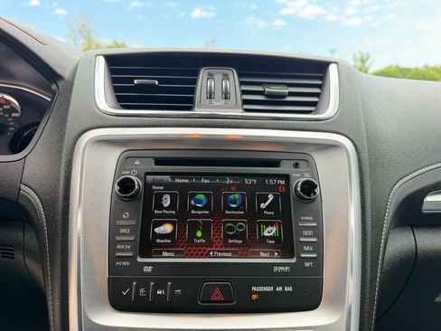 Used 2015 GMC Acadia SLT AWD/4WD image 14