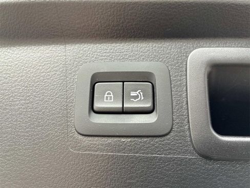 Used 2024 MAZDA CX-50 AWD 2.5 S w/ Preferred Package image 14