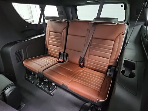 Used 2023 GMC Yukon XL Denali Ultimate image 37