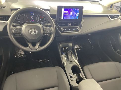 Used 2024 Toyota Corolla LE image 21