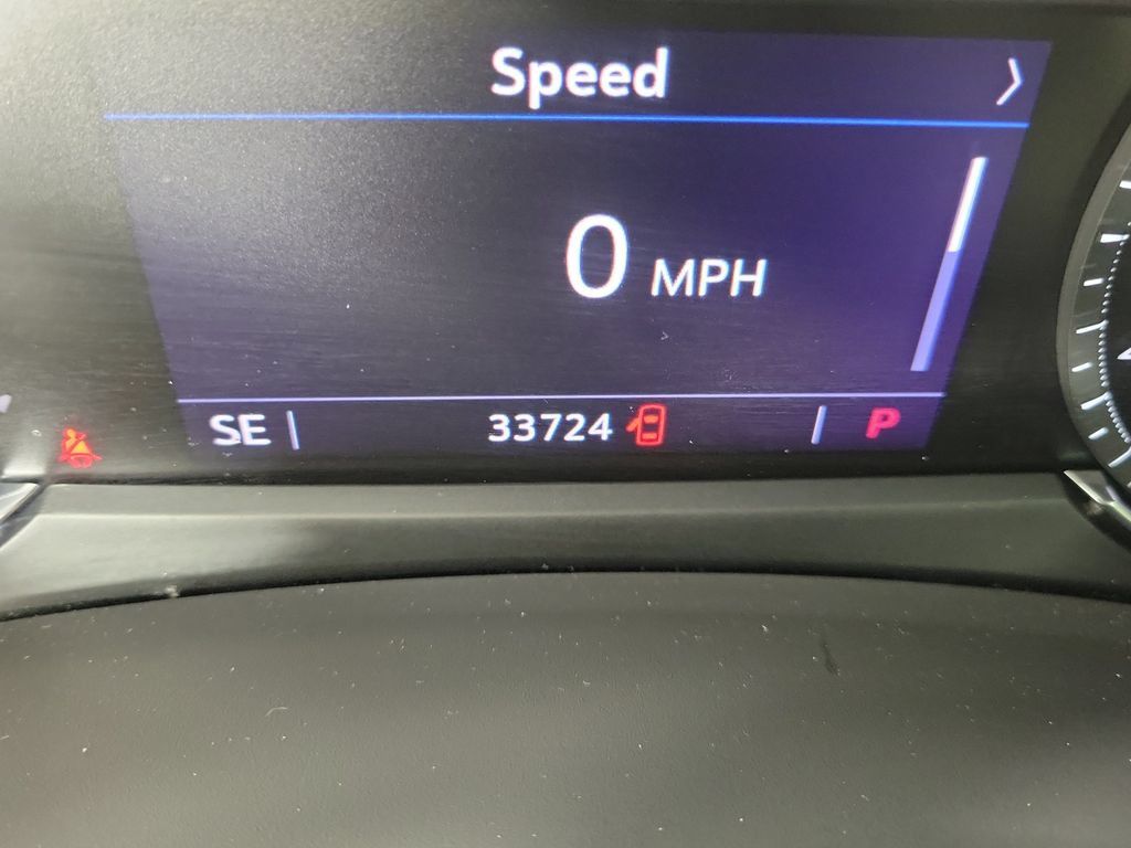 Certified 2023 Cadillac XT4 Luxury FWD image 24