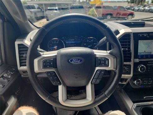 Used 2021 Ford F250 Lariat w/ Lariat Ultimate Package AWD/4WD image 32