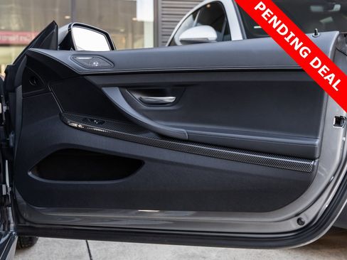 Used 2018 BMW 640i Convertible image 34