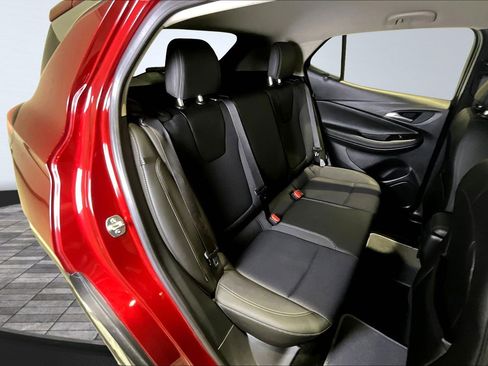 Used 2024 Buick Encore GX Preferred image 24