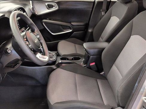 Used 2024 Kia Soul LX w/ Option Group 015 image 15