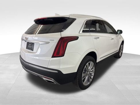 Used 2025 Cadillac XT5 Premium Luxury image 5