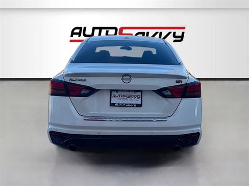 Used 2023 Nissan Altima 2.5 SR image 6