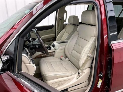 Used 2016 GMC Yukon XL Denali w/ Open Road Package AWD/4WD image 8