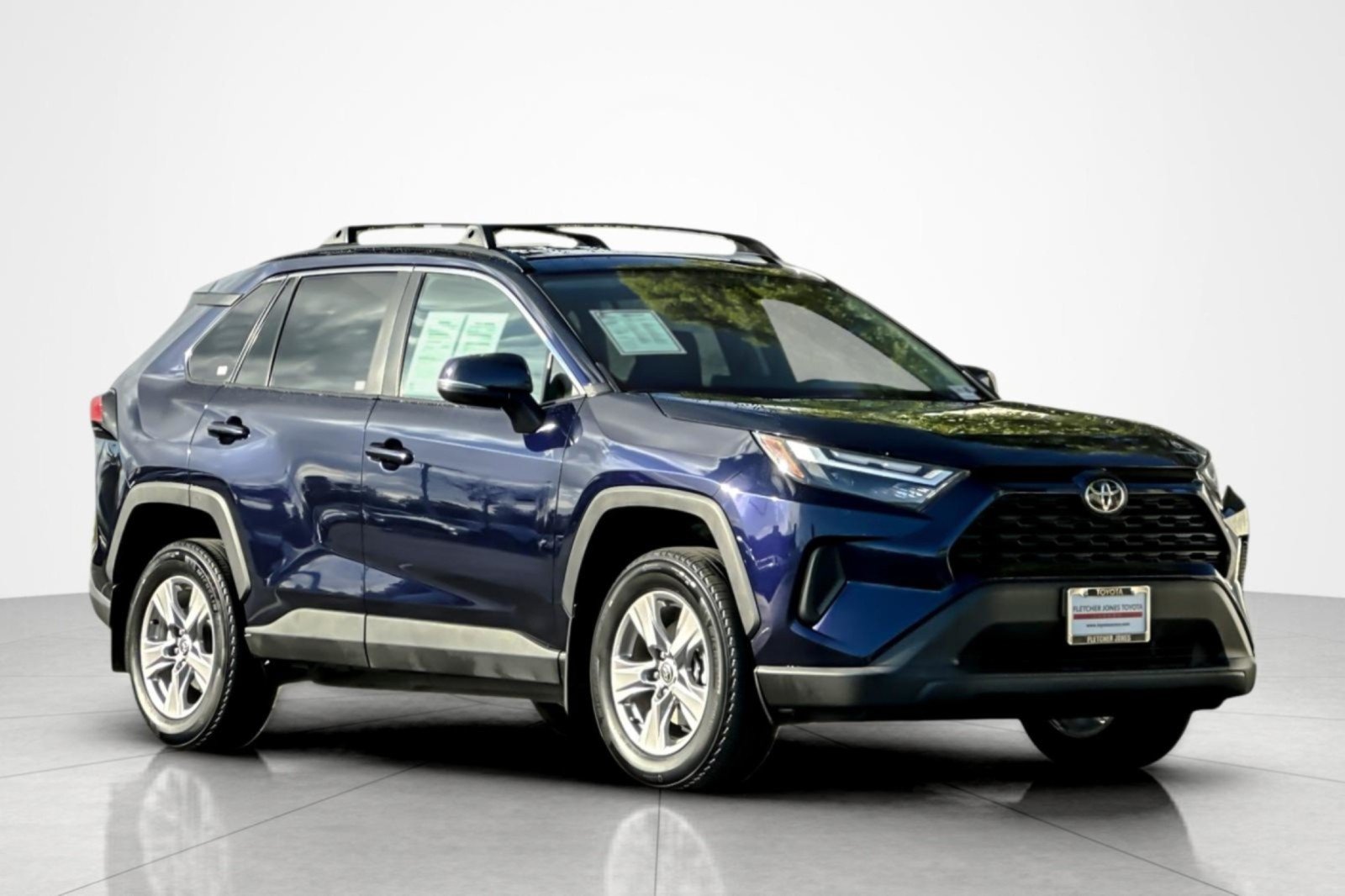 Certified 2025 Toyota RAV4 XLE FWD image 7