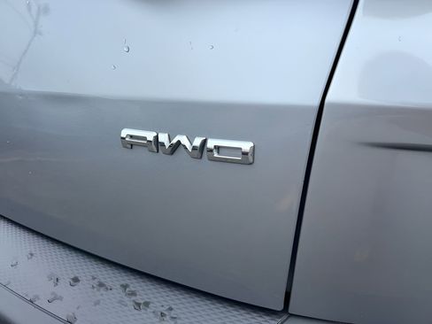 Used 2022 Ford Escape SEL w/ Technology Package image 6