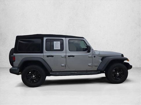 Used 2020 Jeep Wrangler Unlimited Sport S AWD/4WD image 4