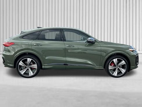 New 2026 Audi SQ5 Premium Plus AWD/4WD image 6