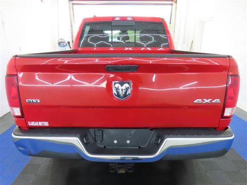 Used 2023 RAM 1500 Classic SLT w/ Trailer & Traction Group AWD/4WD image 5