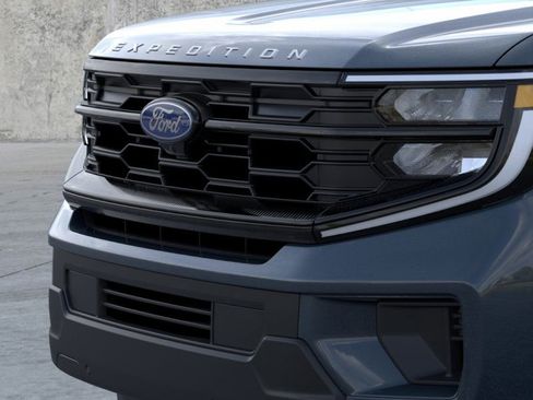 New 2026 Ford Expedition Max Active image 17
