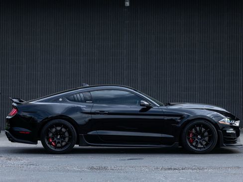 Used 2022 Ford Mustang GT Premium w/ GT Performance Package image 2