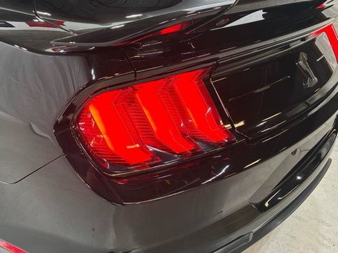 Used 2020 Ford Mustang Shelby GT500 w/ Technology Package RWD image 9