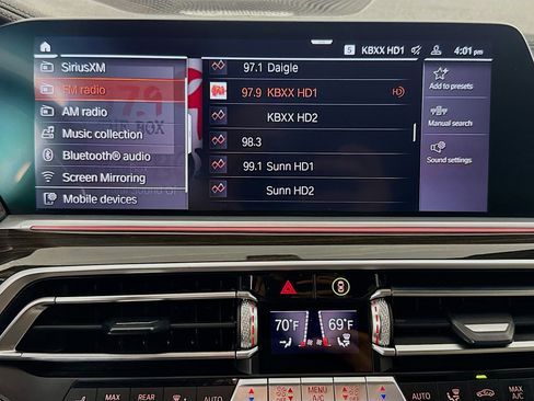 Used 2020 BMW X5 sDrive40i w/ Premium Package image 17