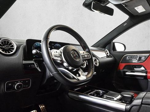Used 2022 Mercedes-Benz GLA 35 AMG 4MATIC image 10