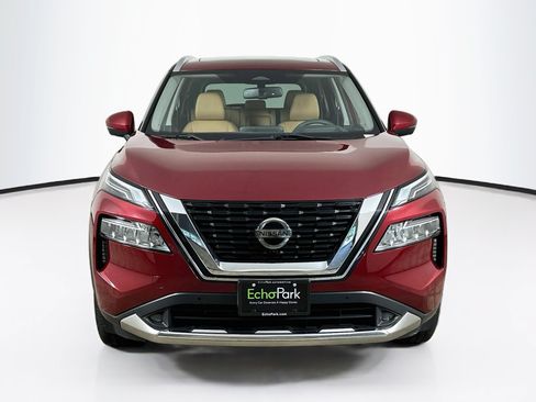 Used 2021 Nissan Rogue Platinum AWD/4WD image 2