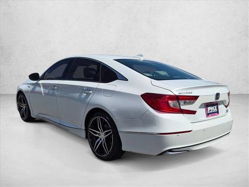 Used 2022 Honda Accord Touring image 8