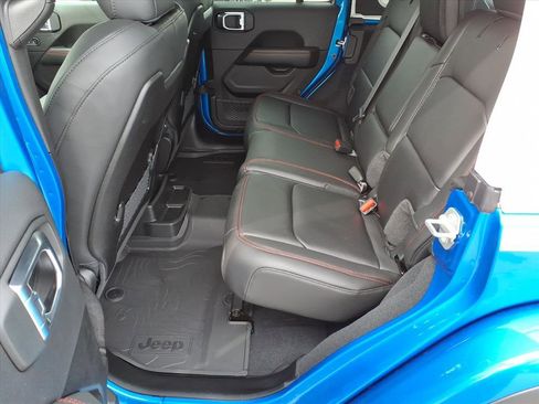 New 2026 Jeep Wrangler Unlimited Rubicon image 12