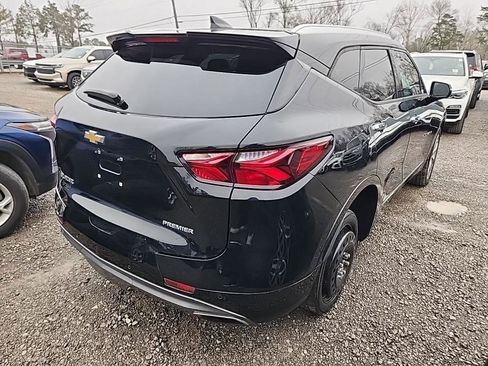 Used 2019 Chevrolet Blazer Premier w/ Sun and Wheels Package image 3