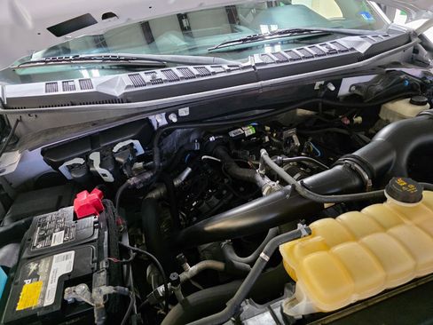 Used 2019 Ford F150 XL w/ Equipment Group 101A Mid AWD/4WD image 39