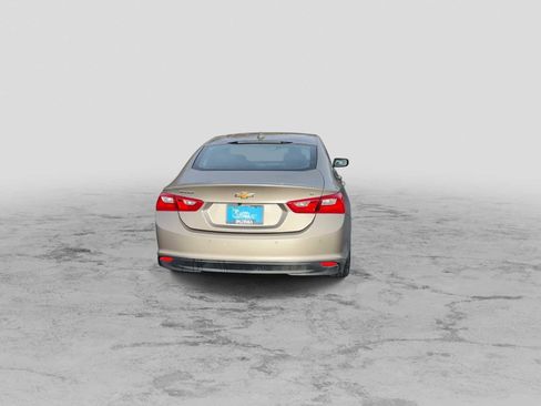 Used 2024 Chevrolet Malibu LT image 7